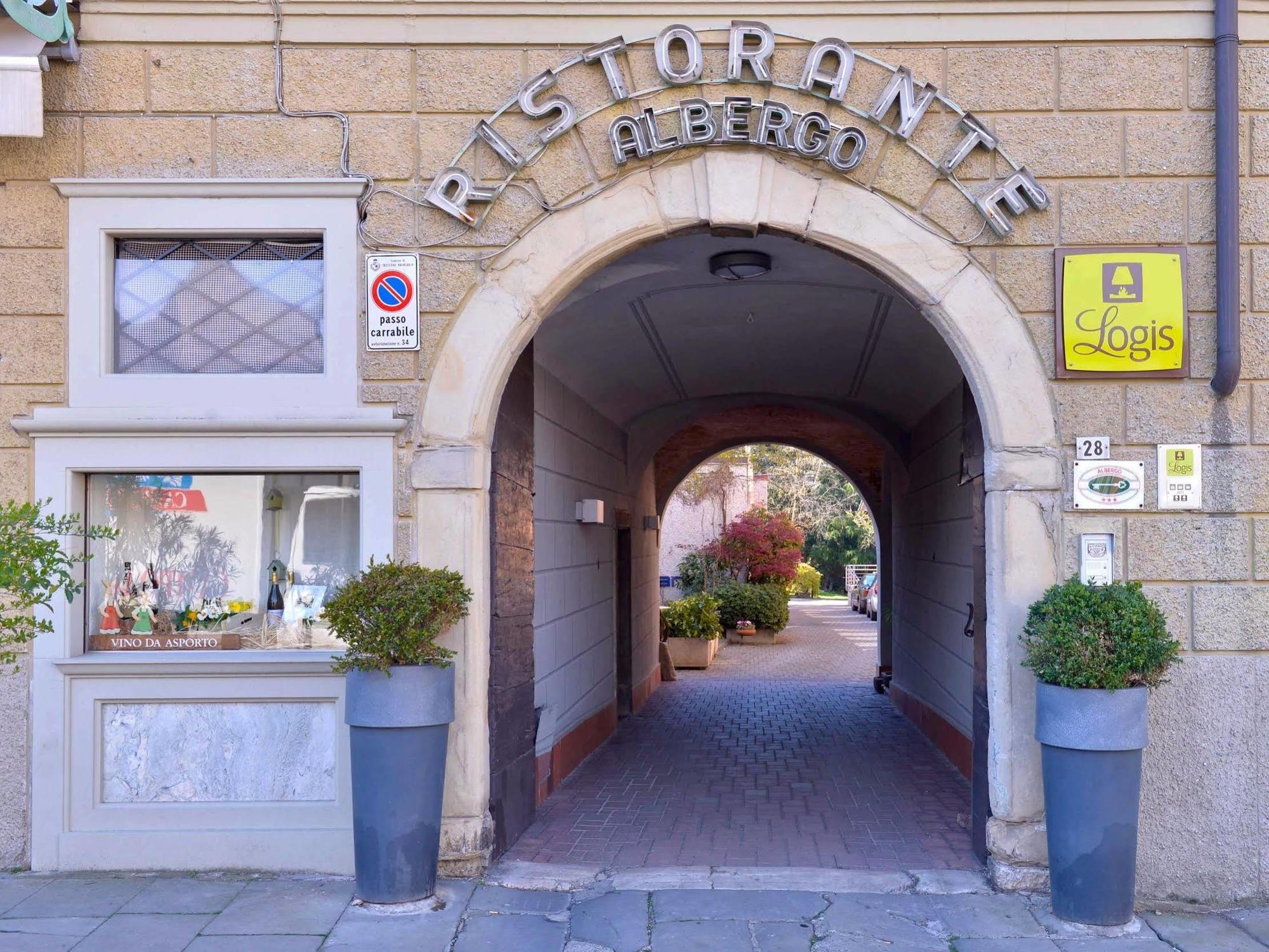 Albergo Ristorante Della Torre Trescore Balneario Esterno foto